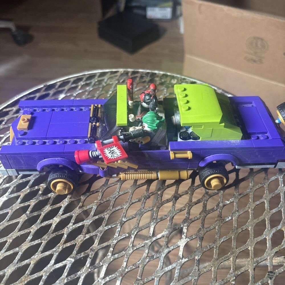 LEGO Joker Lowrider Car 70906 Batman Movie Incomplete Joker Harley Quinn Figures